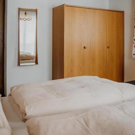 Inge Gapp Apartment *