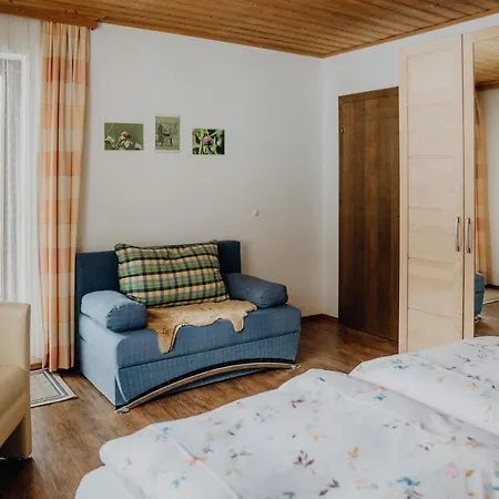 Inge Gapp Apartment *